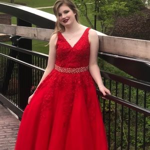 Red prom dress